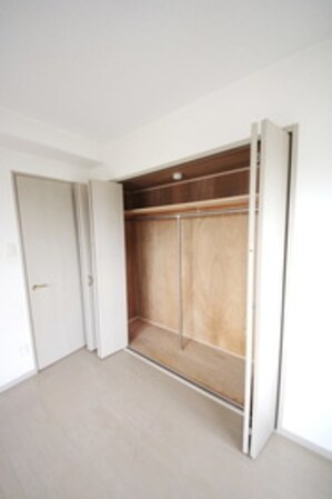 サザントゥリーIIの物件内観写真